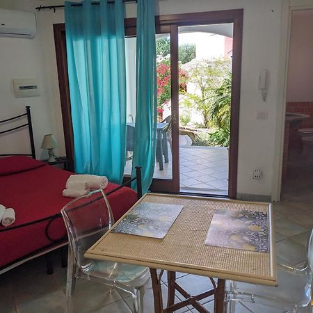 Residenze Il Girasole Apart otel Golfo Aranci Dış mekan fotoğraf