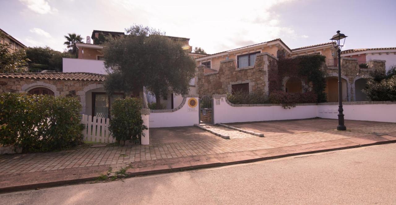 Residenze Il Girasole Apart otel Golfo Aranci Dış mekan fotoğraf
