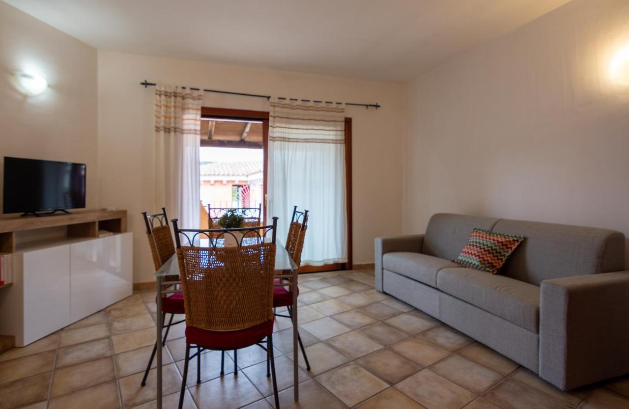 Residenze Il Girasole Apart otel Golfo Aranci Dış mekan fotoğraf