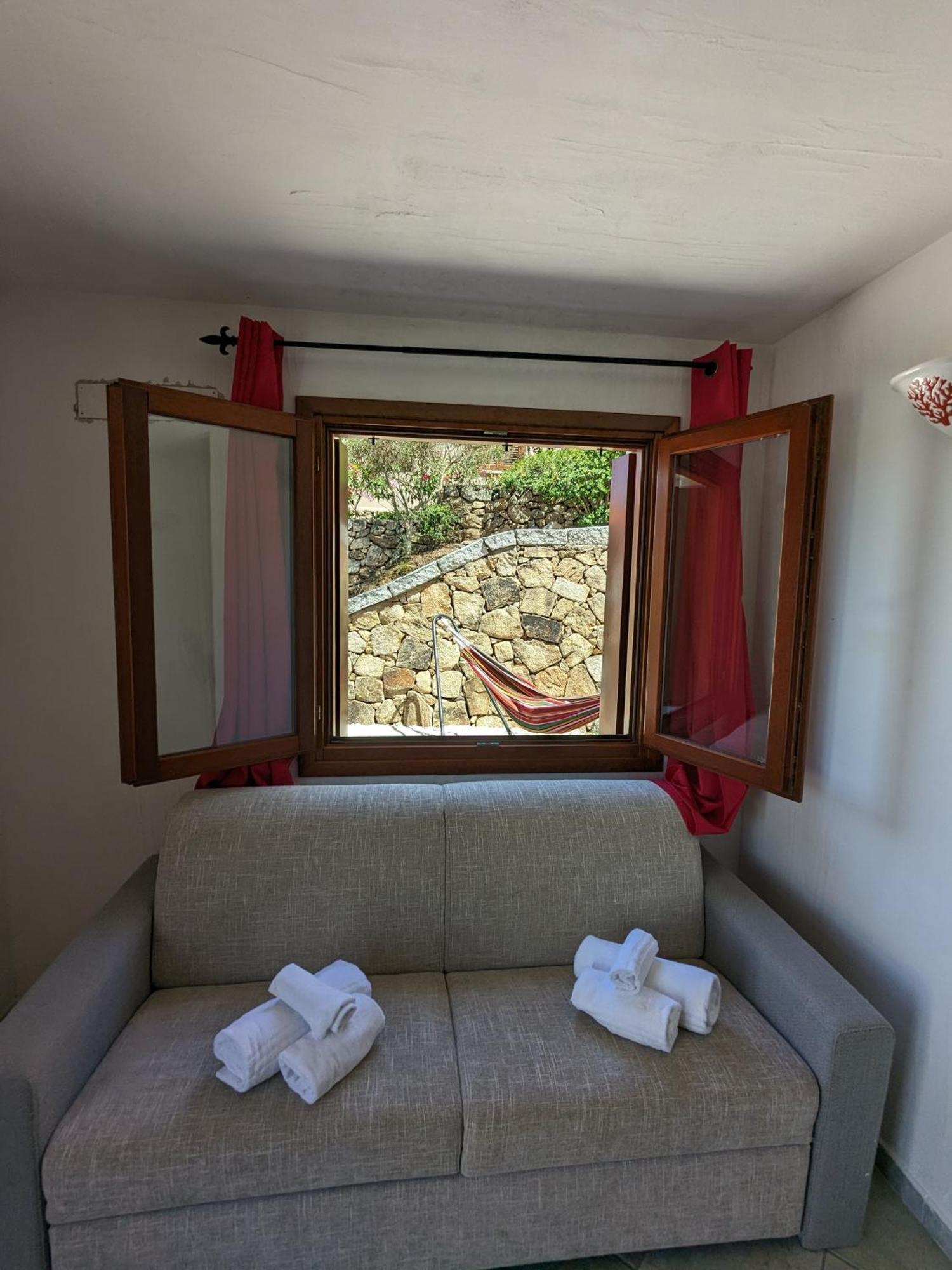 Residenze Il Girasole Apart otel Golfo Aranci Dış mekan fotoğraf