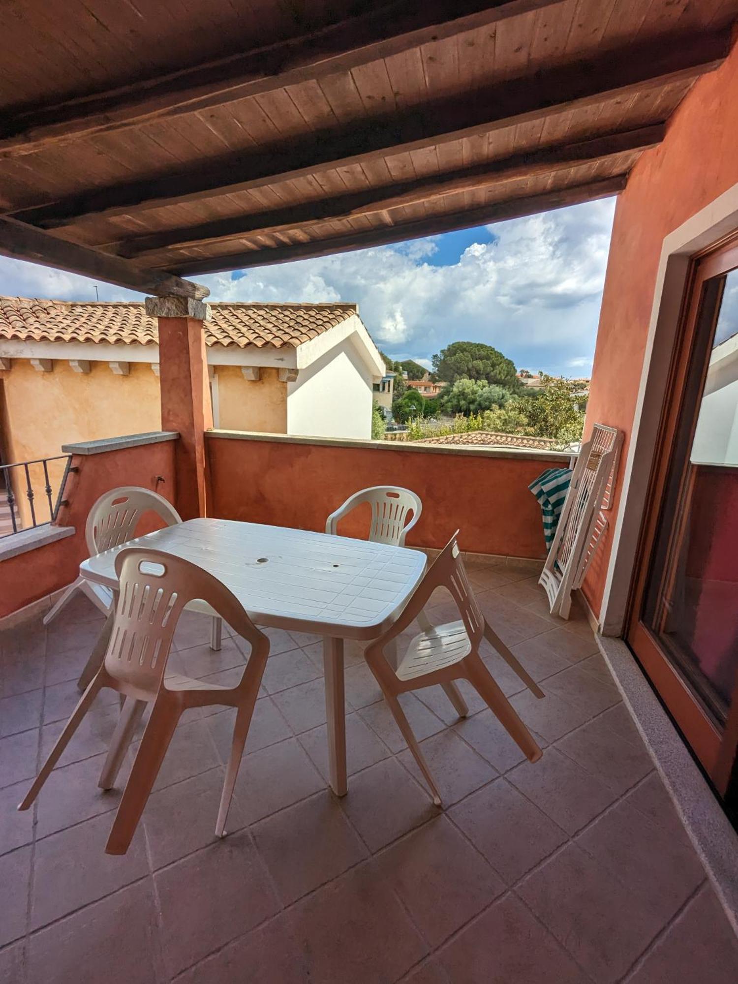 Residenze Il Girasole Apart otel Golfo Aranci Dış mekan fotoğraf